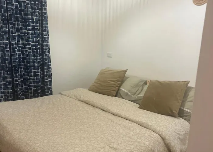 Piazzetta Degli Innamorati Bari