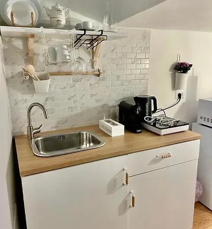 Piazzetta Degli Innamorati Apartment *